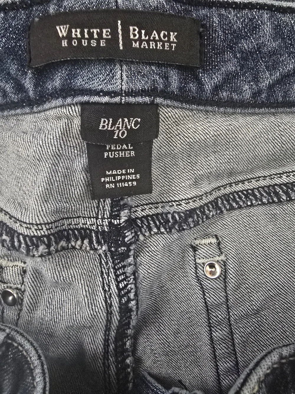 White House Black Market Blue Denim Crop Jean Shorts - Picture 5 of 6
